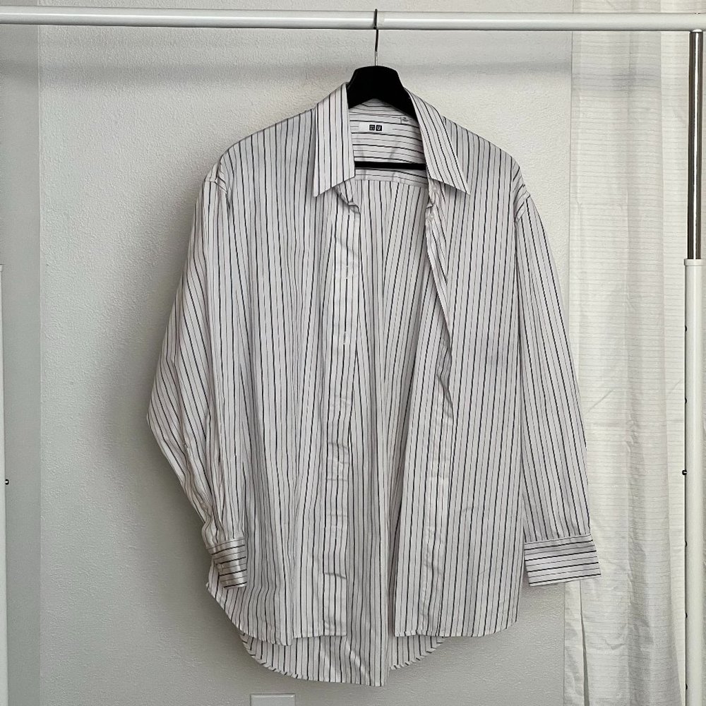Uniqlo Striped Button Up Long Sleeve Shirt